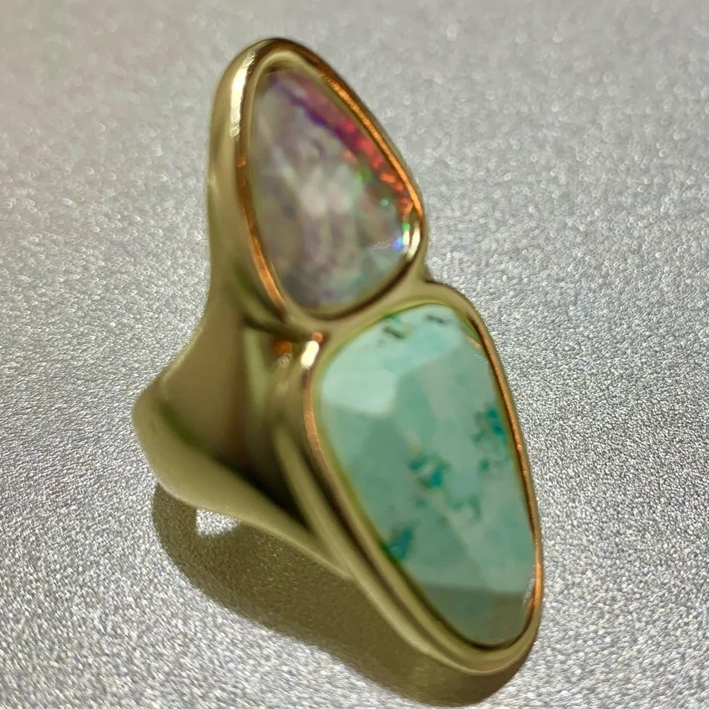 NWOT Kendra Scott Margot Gold Cocktail Ring